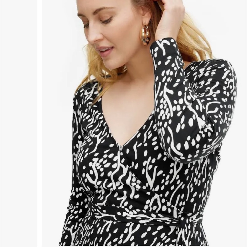New DVF Target Black Midi Sea Spots L/S Wrap Dress SMALL Diane Von Furstenberg - Picture 12 of 12